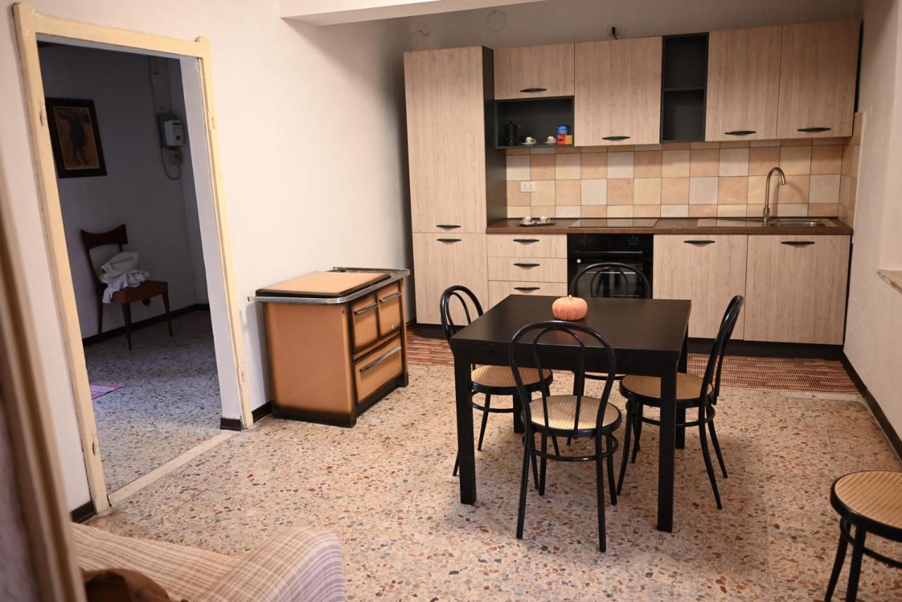Appartement Casa Di Lisa à Ozzano Monferrato Extérieur photo